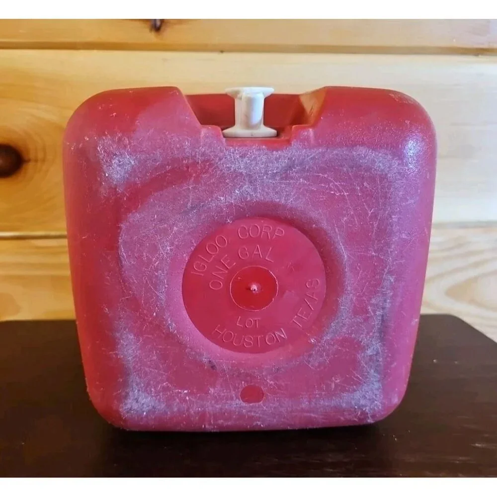 Vintage Igloo Snowflake Water Cooler Hot Or Cold Chest Gallon Spout Red Handle